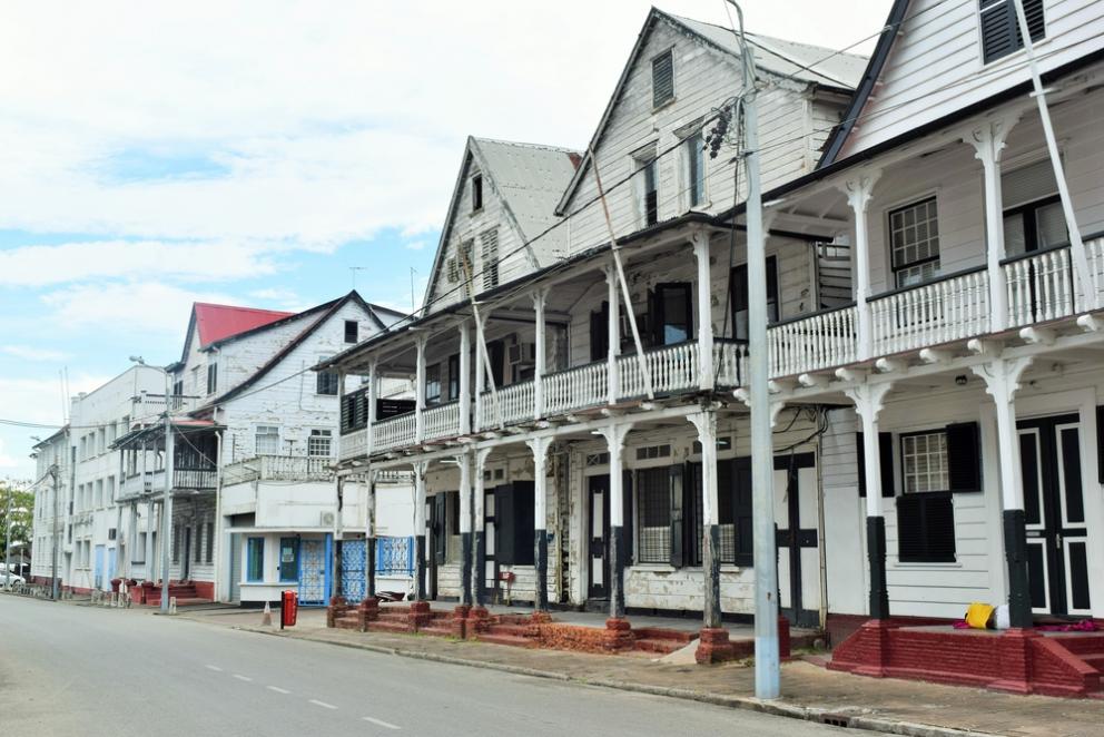 teach in suriname